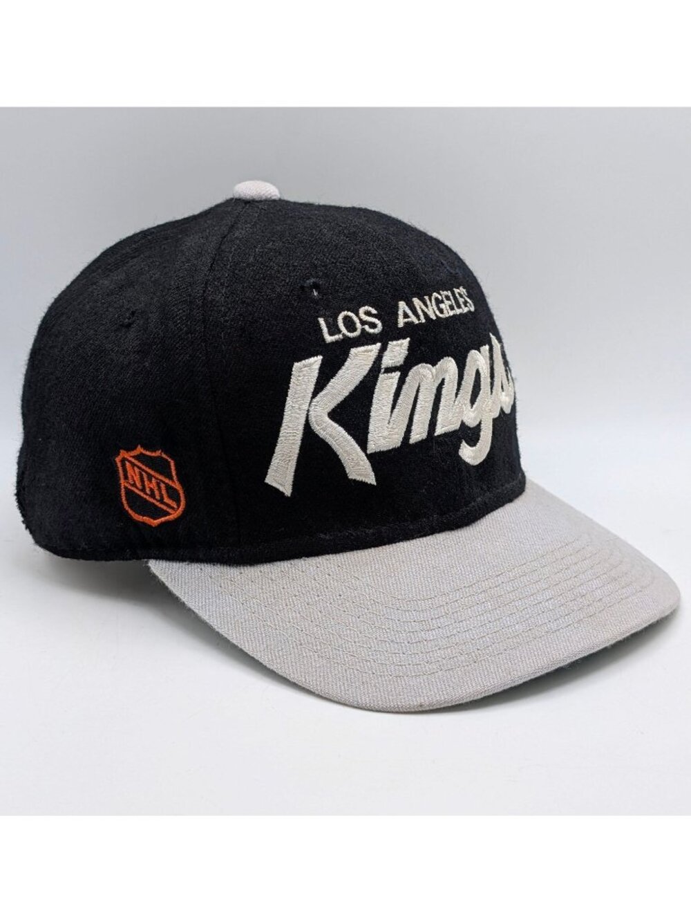 Vintage Los Angeles Kings Fitted Script Wool Hat 90s NHL Ice Hockey Size 6 5/8 - Picture 1 of 9